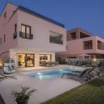 Amazing In With Wifi Сasa de vacaciones