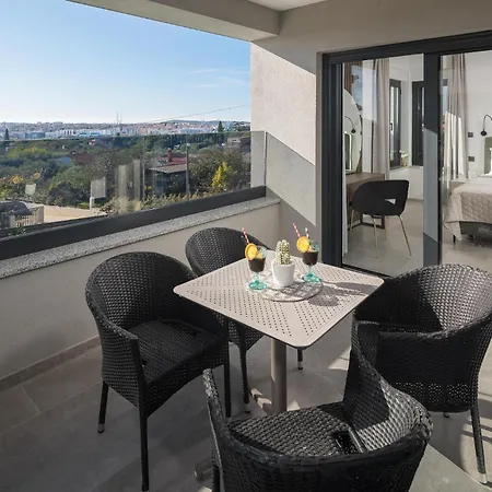 Beautiful In With House A Panoramic View * Pula